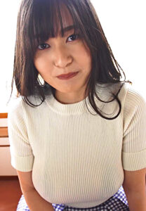 未梨一花のグラビア動画「みりまっくす #1」規格外ボディが炸裂! 1_1764921509