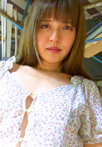 茜結「赤裸々な想い~あなたに伝えたくて~ #4」グラビア動画で熟女の魅力を堪能 4_1765908038