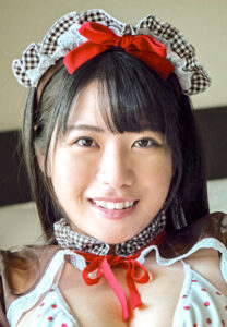 美しい巨乳が弾ける!江里口さよ『呼び捨てでいいよ #4』最新グラビア動画 4_1767766197