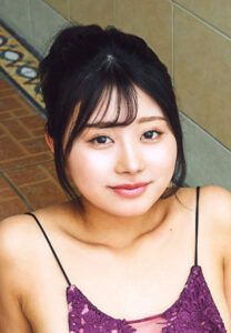 Debut!姫乃そら #4:初々しさ輝くグラビア動画!スレンダー美少女の美尻に注目 Debut4_1768975721